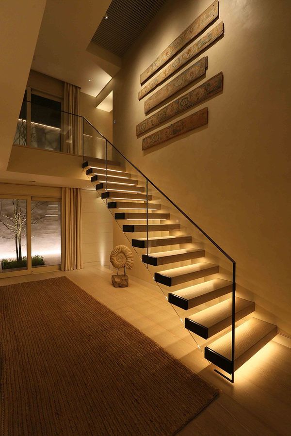 Освещение Лестницы В Доме